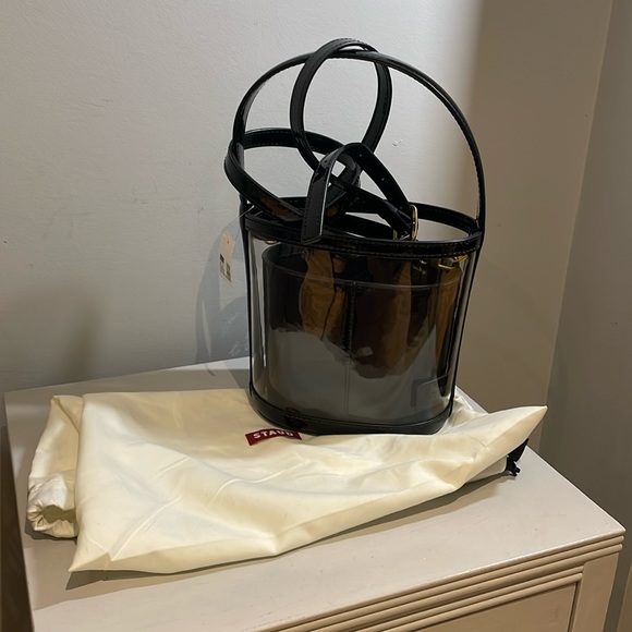STAUD Handbags - NWT Staud Bucket Bag